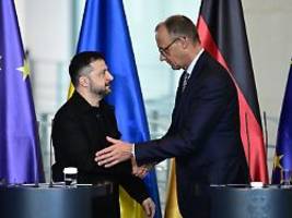 Kanzler bittet Selenskyj: Merz: Ukrainer sollen in eigenem Land bleiben